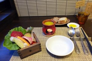 ラディーチェ「コース料理・新鮮野菜のバーニャカウダ（2017/8/28）」